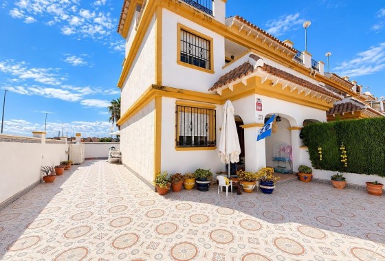 Dom szeregowy - Sprzedaż - Torrevieja -
                El Limonar