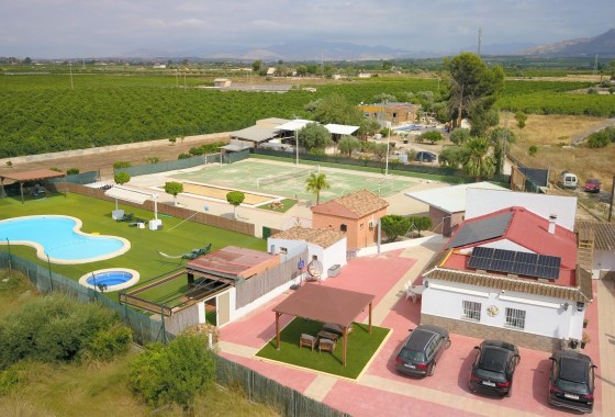 Finca / Casa de campo - Venta - Benferri -
                Benferri