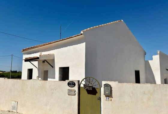Finca / Casa de campo - Venta - Dolores -
                Dolores