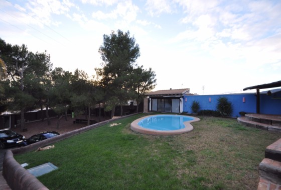 Finca / Casa de campo - Venta - Monóvar - Monóvar