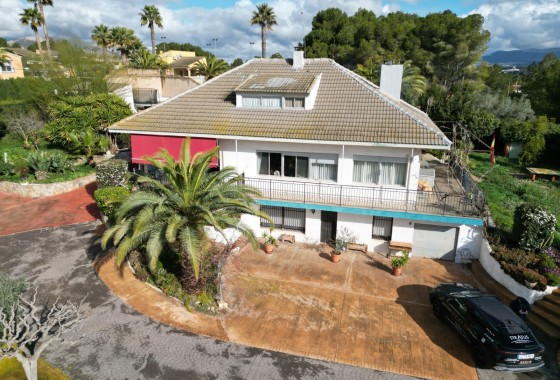 Finca - Country Property - Resale - Elda -
                Elda