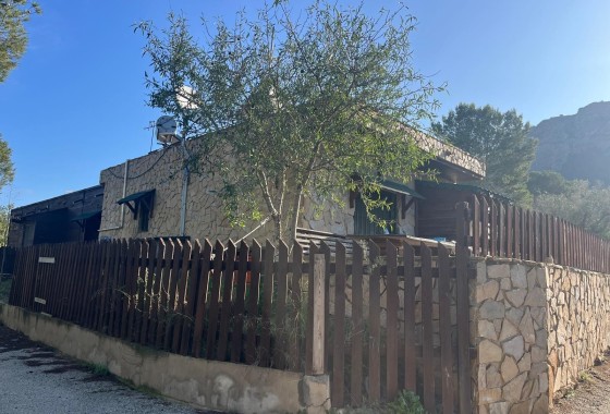 Finca - Country Property - Resale - Gea y Truyols - Gea y Truyols