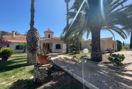 Finca Country Property - Sale - Elda -
                Elda