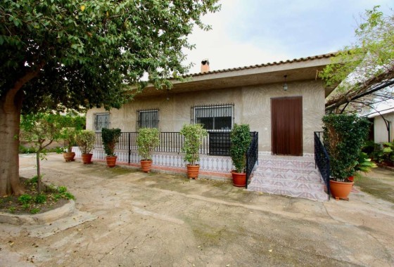 Finca / Dom wiejski - Sprzedaż - Cañadas de San Pedro -
                Cañadas de San Pedro