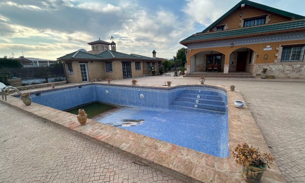 Finca landejendom - Videresalg - Catral - Catral