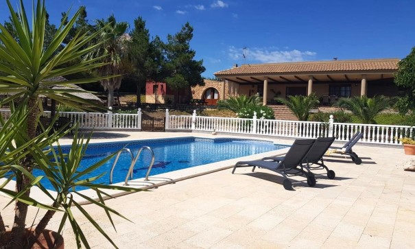 Finca landejendom - Videresalg - El Esparragal - El Esparragal