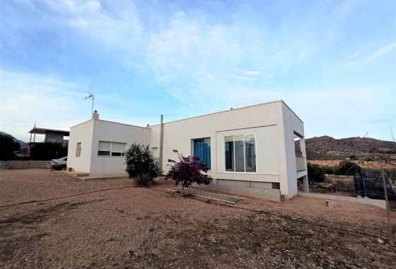 Finca Landelijk pand - Herverkoop - Alicante - Alicante