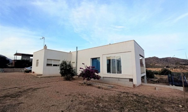 Finca Landelijk pand - Herverkoop - Alicante - Alicante