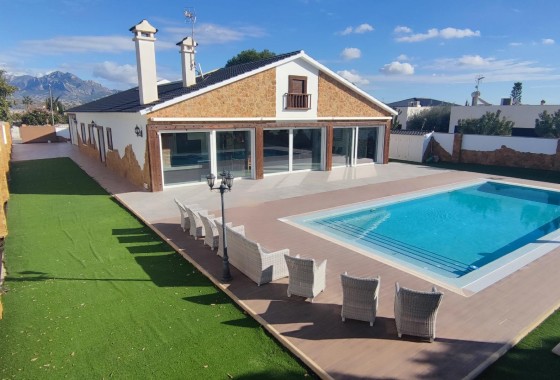 Finca Landelijk pand - Herverkoop -
        Mutxamel - C7E-45297