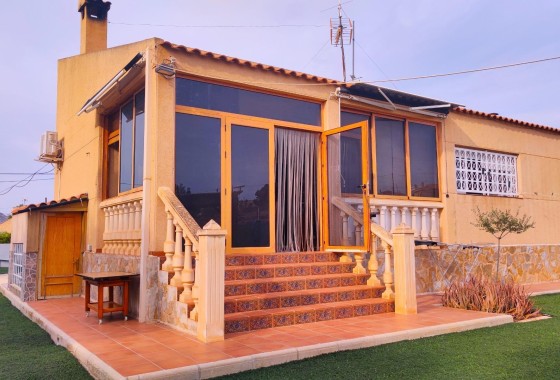 Finca Landgut - Resale - Alicante - Alicante