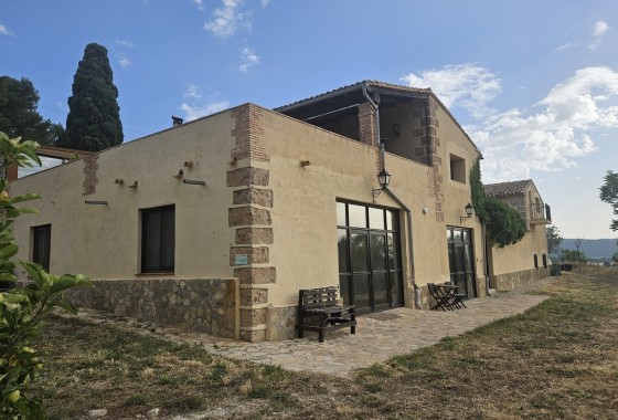 Finca / Landhaus - Wiederverkauf - Alcoy - Alcoy
