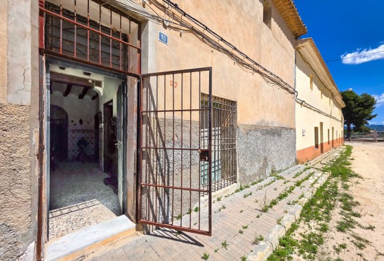 Finca / Landhaus - Wiederverkauf - Pinoso - Pinoso