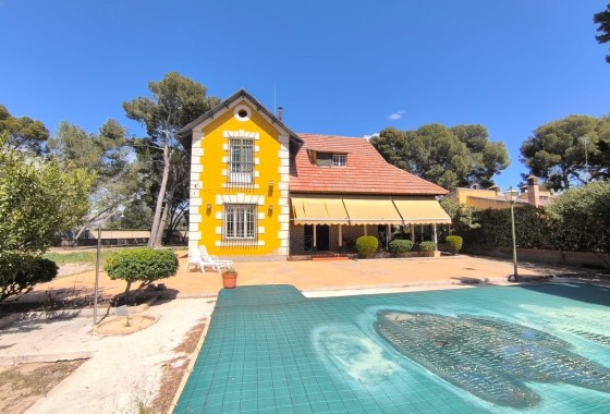 Finca / Landhaus - Wiederverkauf - Yecla -
                Yecla