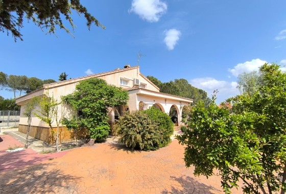 Finca / Landhaus - Wiederverkauf - Yecla - Yecla
