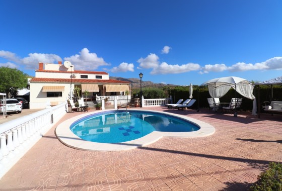 Finca / Landhuis - Herverkoop - Crevillente -
                Crevillente - Country