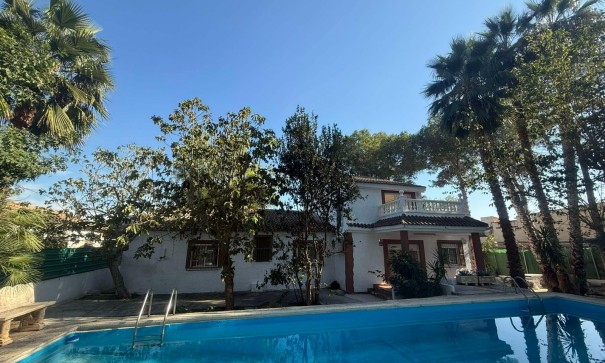 Finca lantlig egendom - Återförsäljning - Orihuela - Orihuela