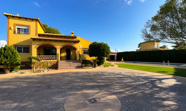 Finca nieruchomość wiejska - Sprzedaż - Orihuela - Orihuela