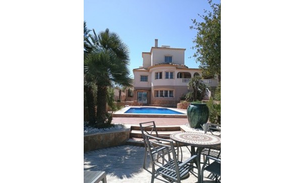 Finca Propiedad rural - Venta - Castalla - Castalla