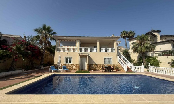 Freistehende Villa - Resale - Almoradí - Almoradí
