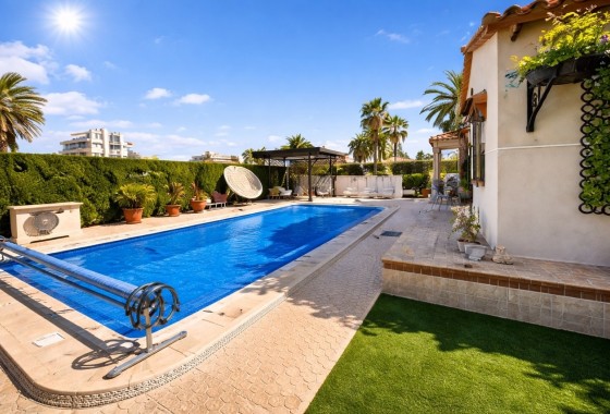 Freistehende Villa - Resale - Cabo Roig - Costa Blanca