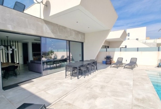 Freistehende Villa - Resale -
        Ciudad Quesada - Rojales - CA84-58299