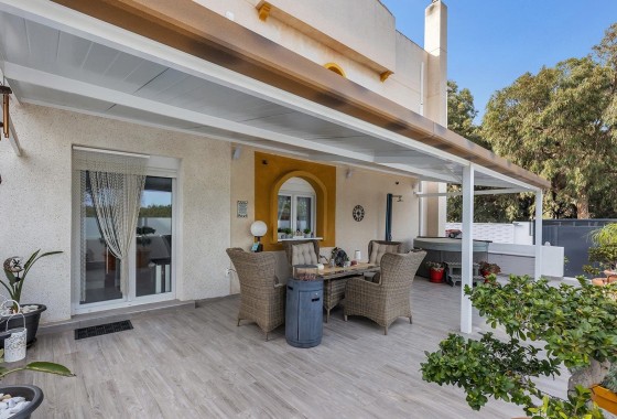 Freistehende Villa - Resale -
        Guardamar del Segura - C2R-19867