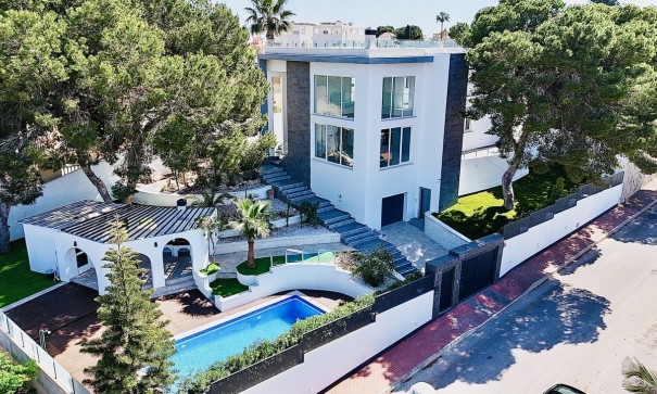 Freistehende Villa - Resale - Los Balcones - Los Altos del Edén - Los Balcones