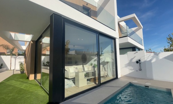 Freistehende Villa - Resale - Pilar de la Horadada - Pilar de la Horadada