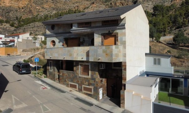 Freistehende Villa - Resale - Redován - Redován