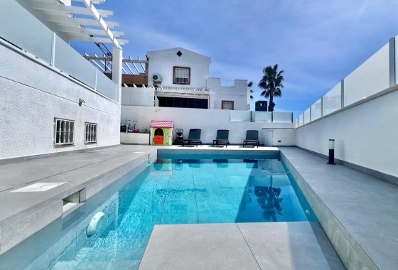 Freistehende Villa - Resale - San Miguel de Salinas - Las filipinas