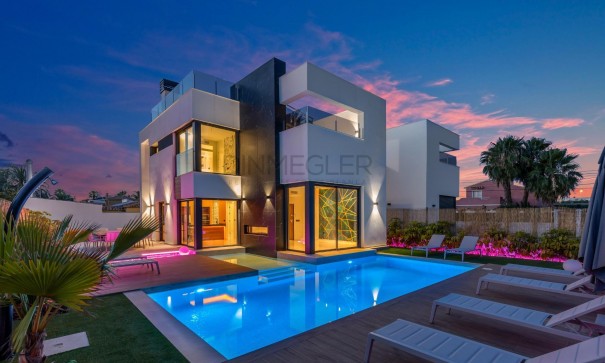 Freistehende Villa - Resale - Torrevieja - Torreta florida