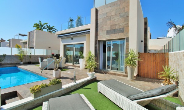 Freistehende Villa - Resale - Villamartín - Villamartín