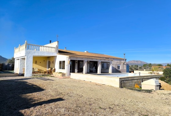 Freistehende Villa - Resale - Villena - Inland