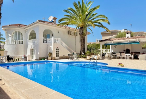 Freistehende Villa - Wiederverkauf - Ciudad Quesada - Rojales -
                Centro de la Ciudad Quesada