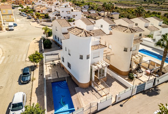 Freistehende Villa - Wiederverkauf - La Marina - La Marina