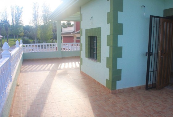Freistehende Villa - Wiederverkauf - Los Altos -
                Los Altos