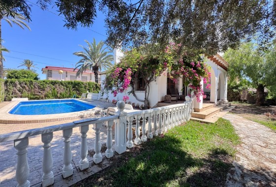 Freistehende Villa - Wiederverkauf - Orihuela Costa -
                Costa Blanca