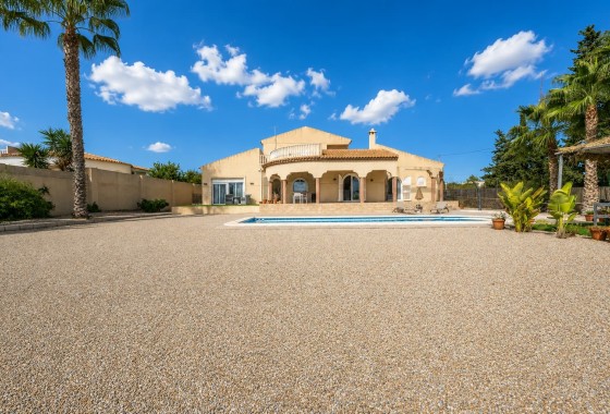 Freistehende Villa - Wiederverkauf - Valle del Sol -
                Valle del Sol