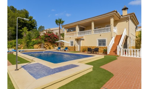 Fritliggende villa - Videresalg - Algorfa - Montemar