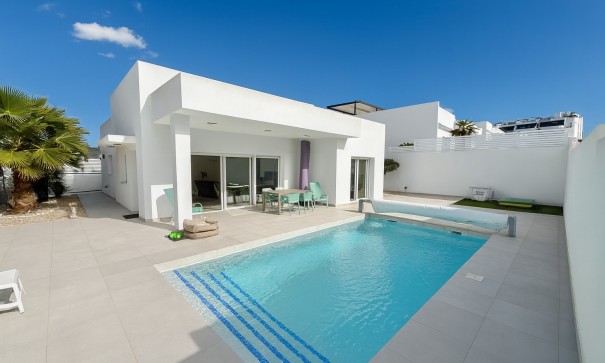 Fritliggende villa - Videresalg - Benijofar - Benijofar - Village