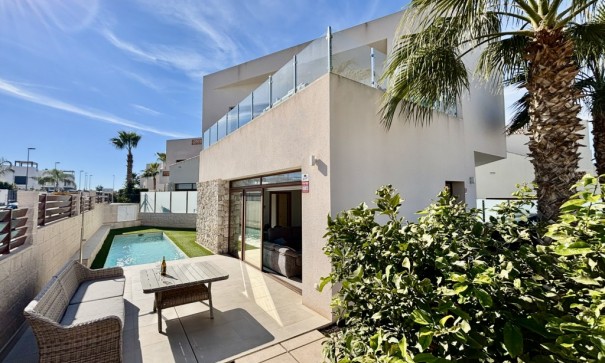 Fritliggende villa - Videresalg - Benijofar - Benijofar