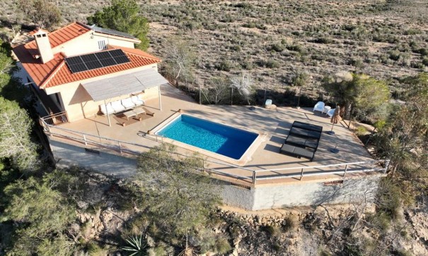 Fritliggende villa - Videresalg - Gea y Truyols - Gea y Truyols