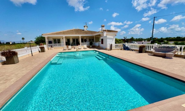 Fritliggende villa - Videresalg - Rojales - Cuidad Quesada