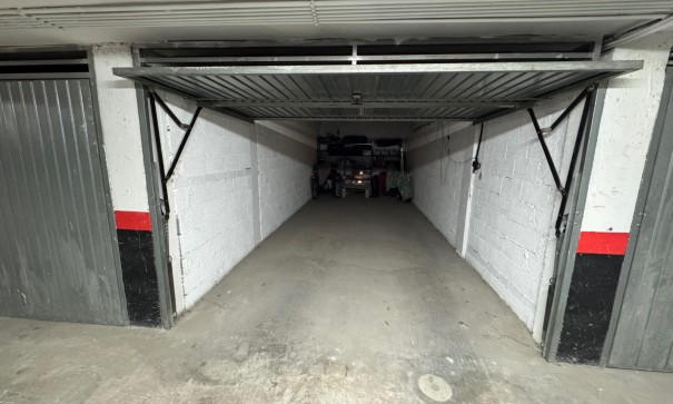 Garage - Herverkoop - La Mata - La Mata