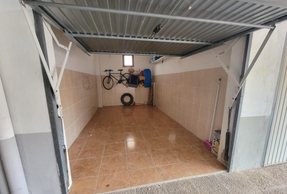 Garage - Herverkoop - Orihuela Costa - La Regia