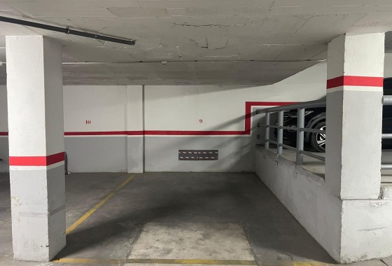Garage - Wiederverkauf - Torrevieja - Playa del Cura