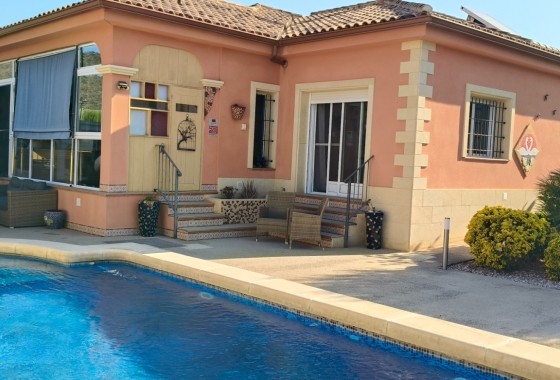 Halfvrijstaande villa - Herverkoop - La Romana -
                La Romana