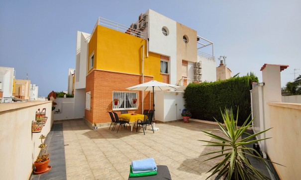 Halfvrijstaande villa - Herverkoop - Orihuela Costa - Orihuela Costa