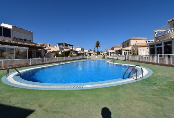 Halfvrijstaande villa - Herverkoop - Orihuela Costa -
                Playa Flamenca