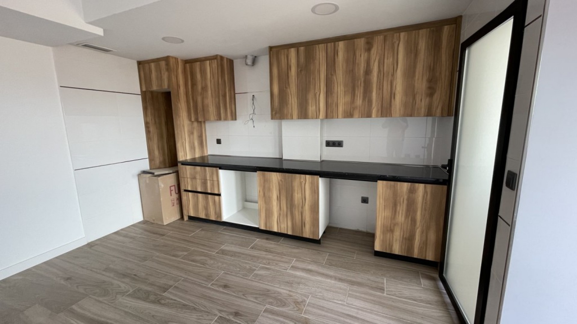 Herverkoop - Apartement Flat -
Algorfa